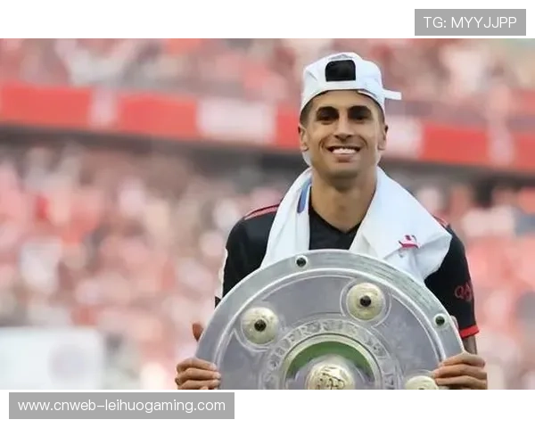 国米跟队记者透露坎塞洛等待巴萨,转会承诺待兑现